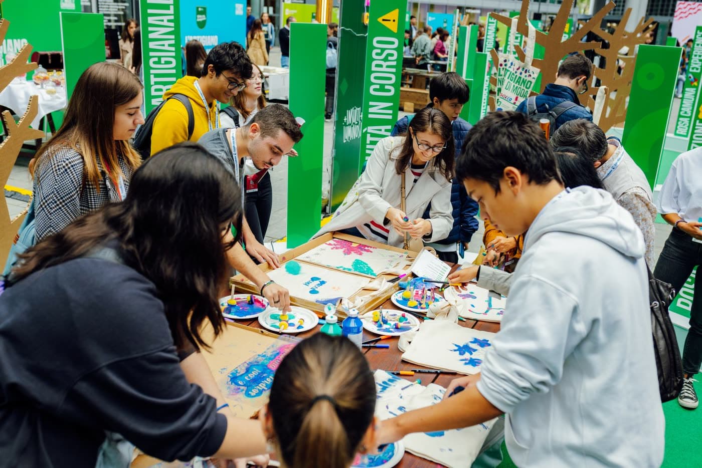 Un laboratorio artigiano al Festival del Made in Lombardia